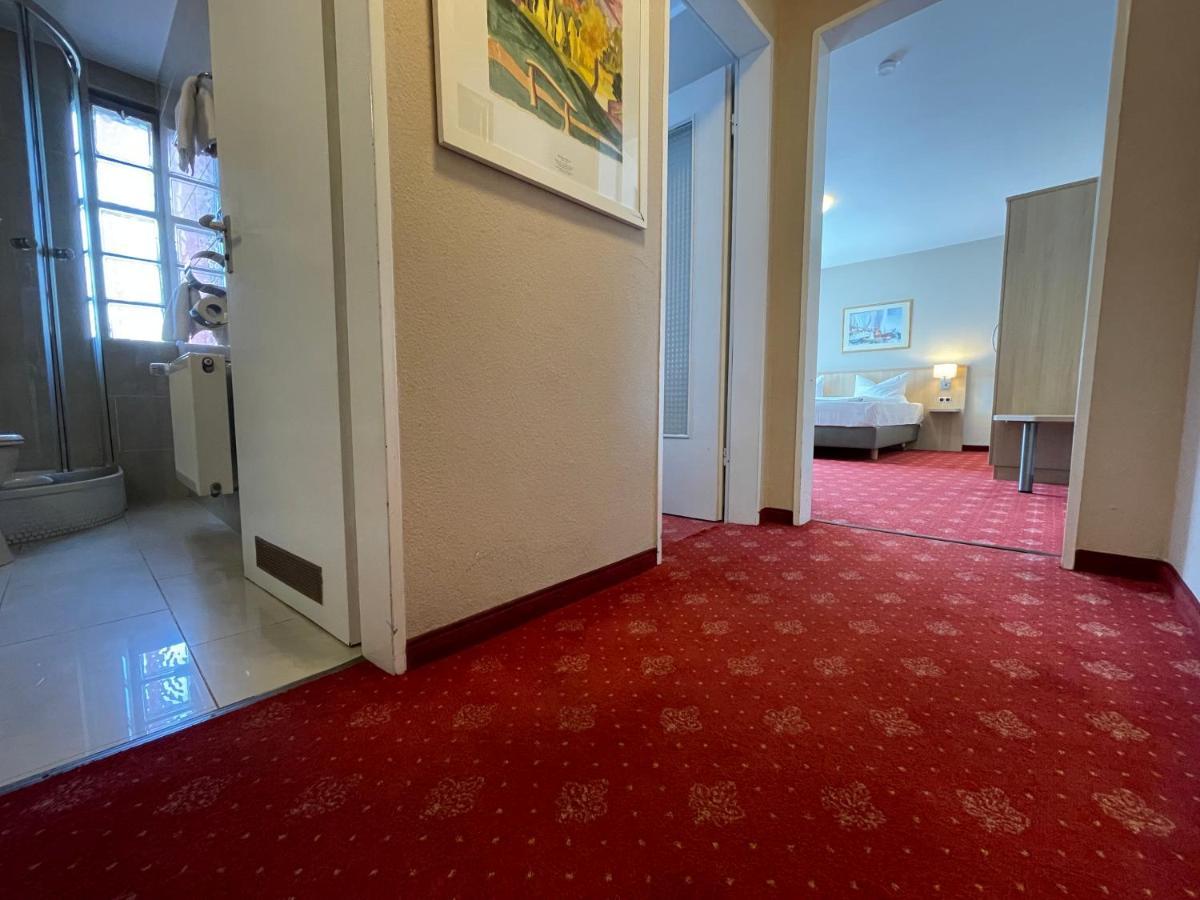 Hotel Hafner - Self Check-In Штутгарт Екстер'єр фото
