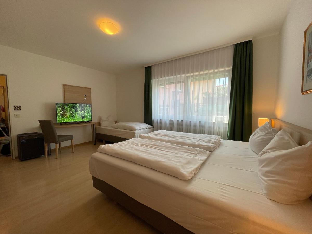 Hotel Hafner - Self Check-In Штутгарт Екстер'єр фото