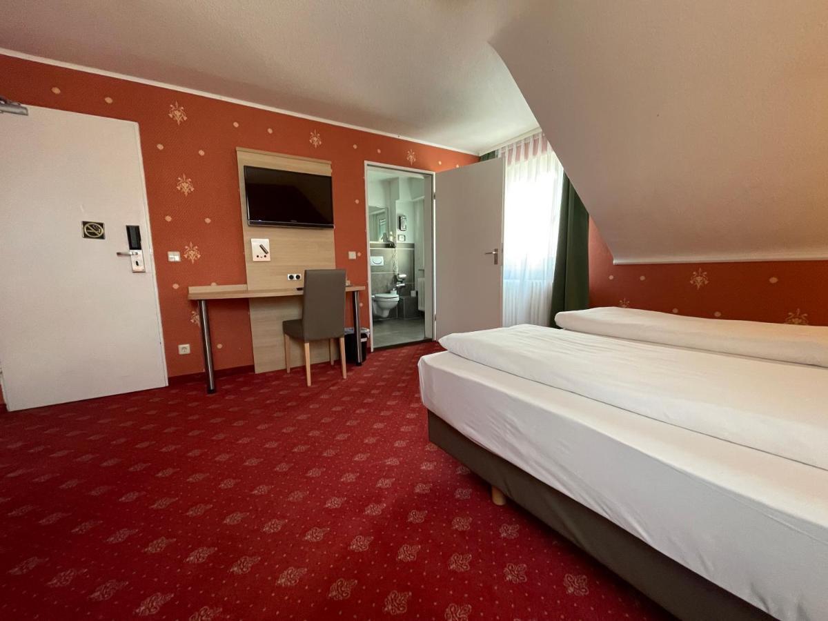 Hotel Hafner - Self Check-In Штутгарт Екстер'єр фото